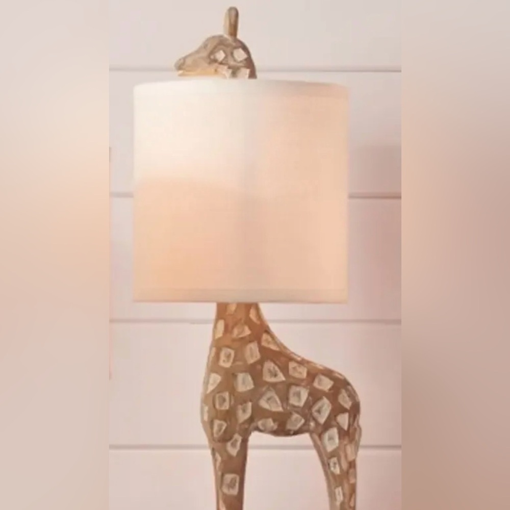 Nordic Animal Shape Wooden Table Lamp for Living Room